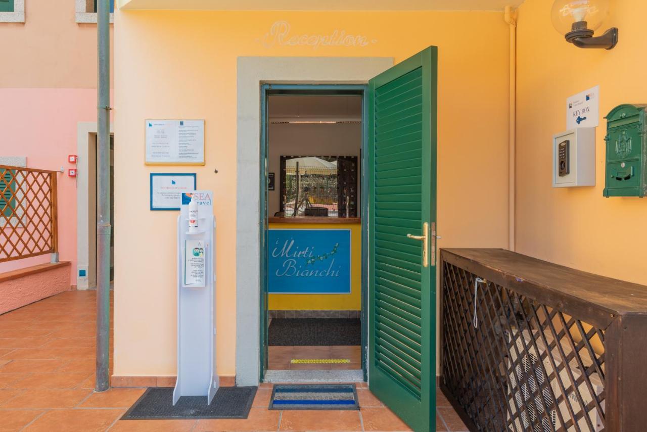 Apartment I Mirti Bianchi - Bilo 4 By Interhome Santa Teresa Gallura Exterior photo